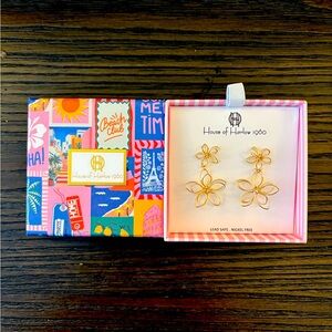 NEW House of Harlow 1960 Gold Floral Drop Earrings